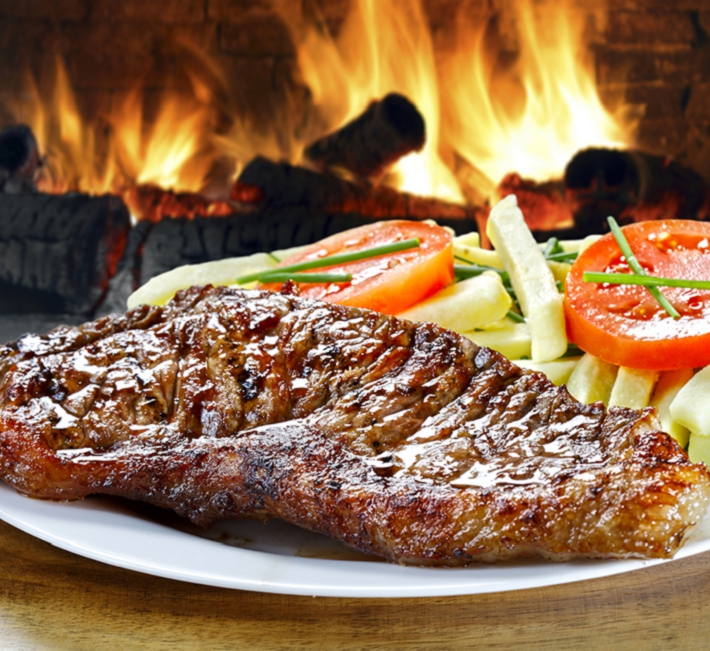 ステーキ(野菜添え)の写真